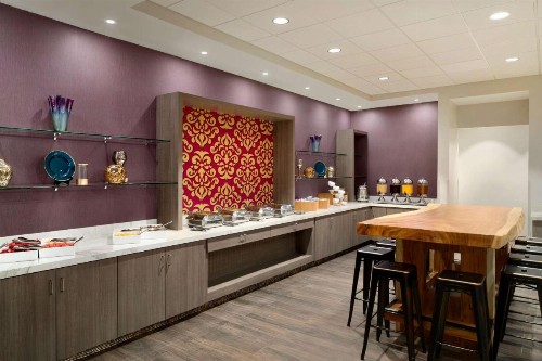 Hilton Fort Wayne at the Grand Wayne Convention Center - image 19