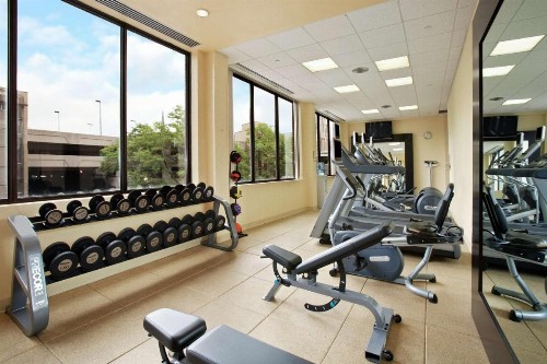 Hilton Fort Wayne at the Grand Wayne Convention Center - image 21