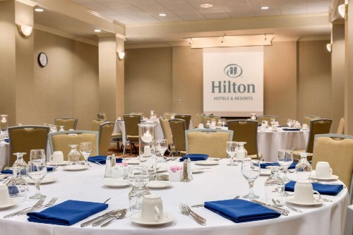 Hilton Fort Wayne at the Grand Wayne Convention Center - image 33