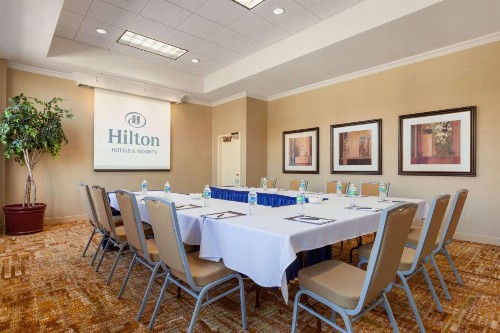 Hilton Fort Wayne at the Grand Wayne Convention Center - image 34