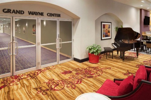 Hilton Fort Wayne at the Grand Wayne Convention Center - image 7