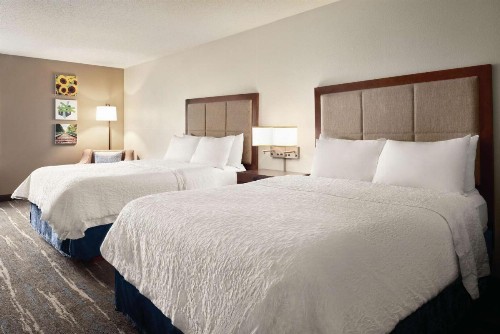 Hampton Inn & Suites Fort Wayne-North - image 16