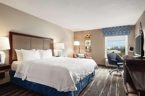 Hampton Inn & Suites Fort Wayne-North - image 19