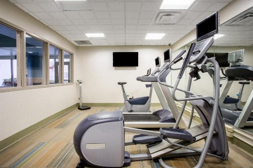 Holiday Inn Express Hotel & Suites Fort Wayne an IHG Hotel - image 14