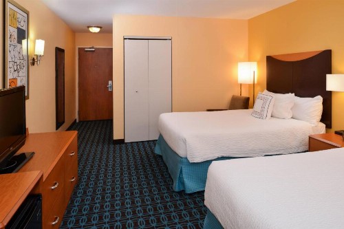 Fairfield Inn and Suites by Marriott Fort Wayne - image 21