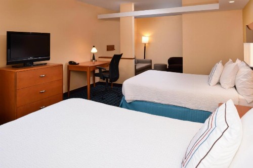 Fairfield Inn and Suites by Marriott Fort Wayne - image 25