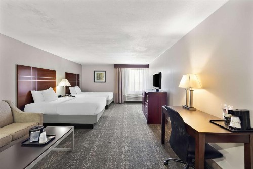Best Western Luxbury Inn Fort Wayne - image 35