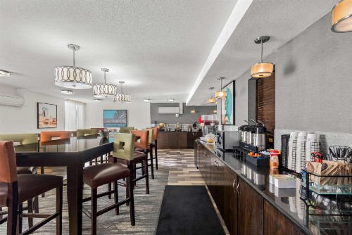 Best Western Luxbury Inn Fort Wayne - image 46