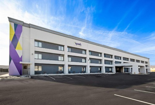 Comfort Inn near I-69 and Washington Center Road