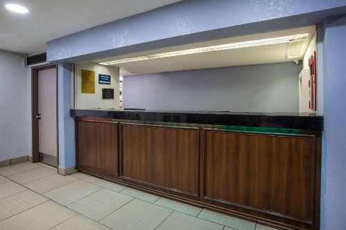 Travelodge by Wyndham Fort Wayne North - image 12