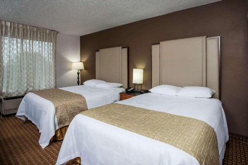 Travelodge by Wyndham Fort Wayne North - image 24