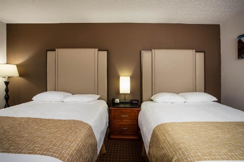 Travelodge by Wyndham Fort Wayne North - image 31