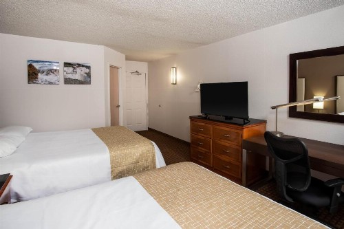 Travelodge by Wyndham Fort Wayne North - image 33