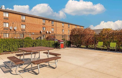 Extended Stay America Suites - Fort Wayne - North - image 36