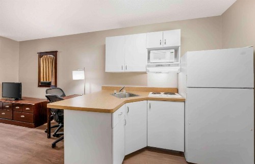 Extended Stay America Suites - Fort Wayne - South - image 15