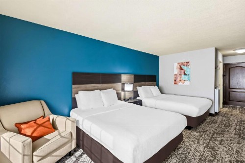 Best Western Plus Fort Wayne Inn & Suites North - image 17