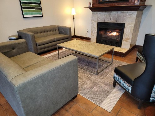 Best Western Plus Fort Wayne Inn & Suites North - image 18