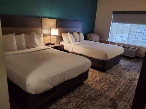 Best Western Plus Fort Wayne Inn & Suites North - image 28