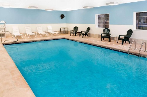 Baymont by Wyndham Fort Wayne - image 23