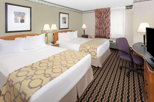 Baymont by Wyndham Fort Wayne - image 25