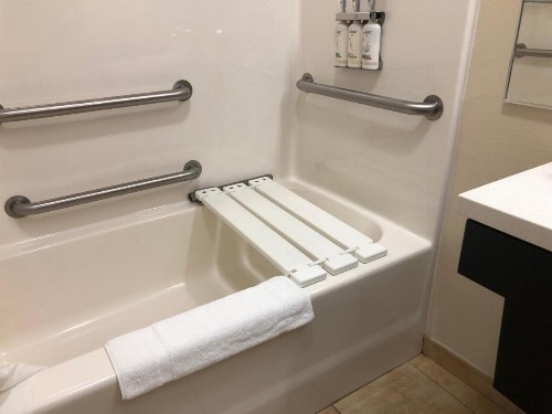 Candlewood Suites Fort Wayne - NW an IHG Hotel - image 16