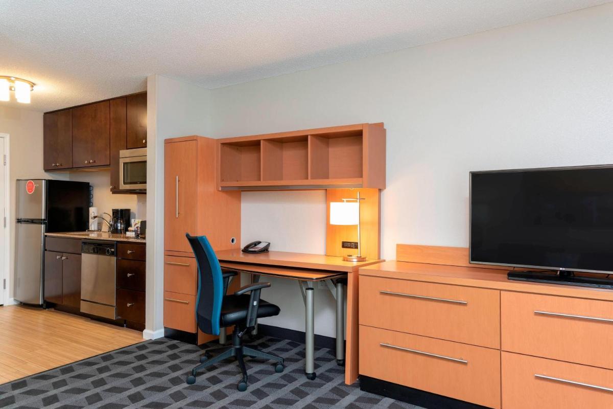 TownePlace Suites Fort Wayne North - main image