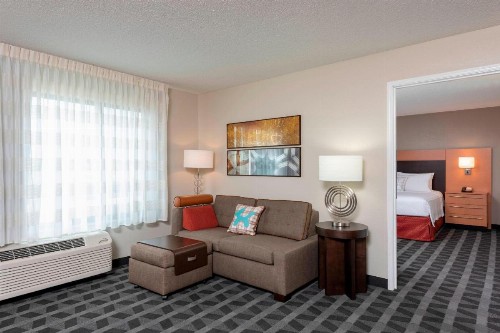 TownePlace Suites Fort Wayne North - image 14