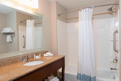 TownePlace Suites Fort Wayne North - image 16