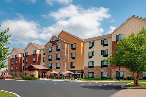 TownePlace Suites Fort Wayne North - image 3