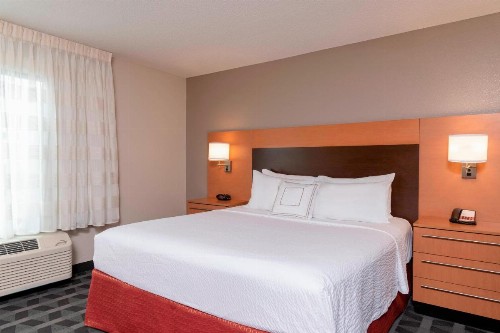 TownePlace Suites Fort Wayne North - image 8