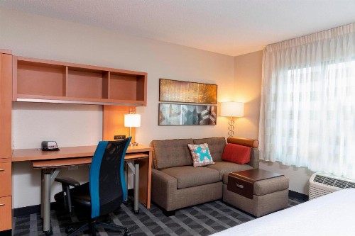 TownePlace Suites Fort Wayne North - image 9