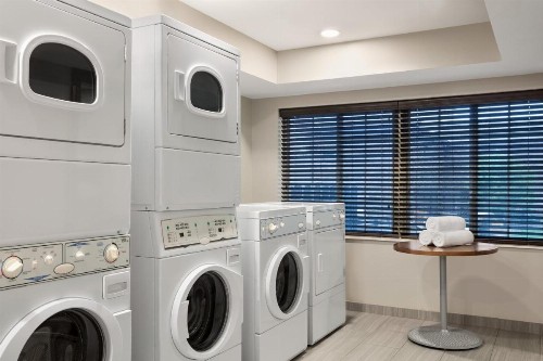 Staybridge Suites Fort Wayne an IHG Hotel - image 17