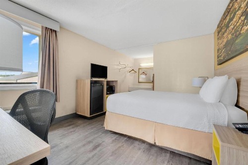 Days Inn by Wyndham Fort Wayne - image 47