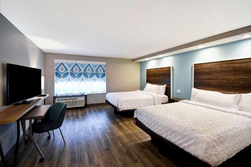 Tru By Hilton Fort Wayne - image 38