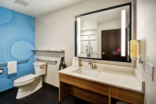 Tru By Hilton Fort Wayne - image 39