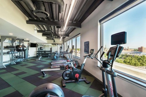 Hampton Inn & Suites Fort Wayne Downtown - image 14
