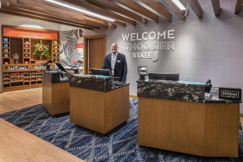 Hampton Inn & Suites Fort Wayne Downtown - image 6