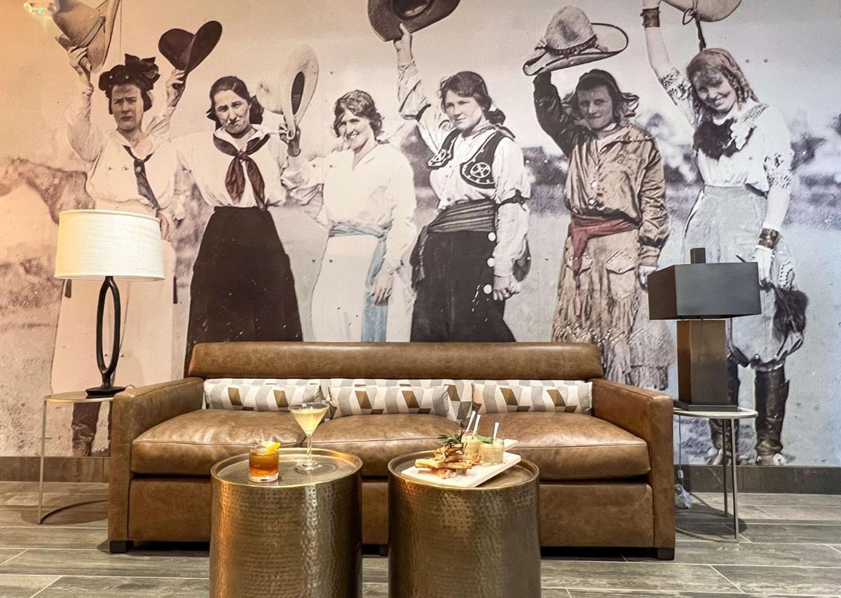 Embassy Suites Fort Worth - Downtown - image 4