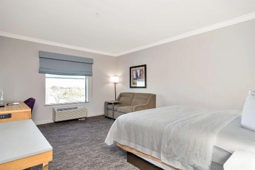 Hampton Inn & Suites Fort Worth-Fossil Creek - image 33
