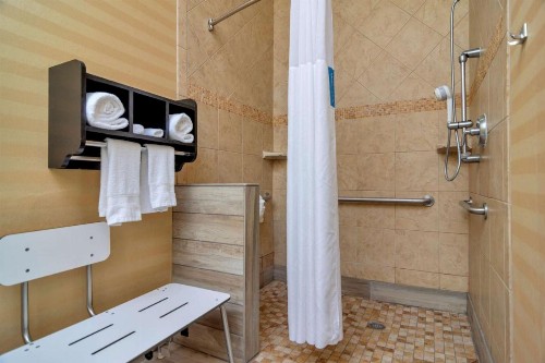 Hampton Inn & Suites Fort Worth-Fossil Creek - image 39