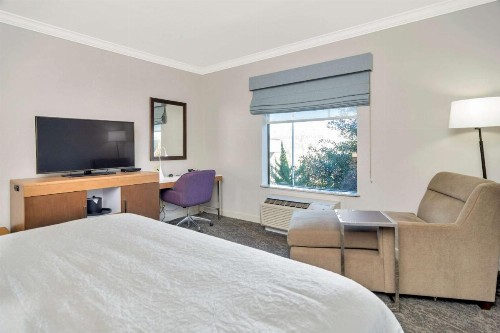 Hampton Inn & Suites Fort Worth-Fossil Creek - image 50