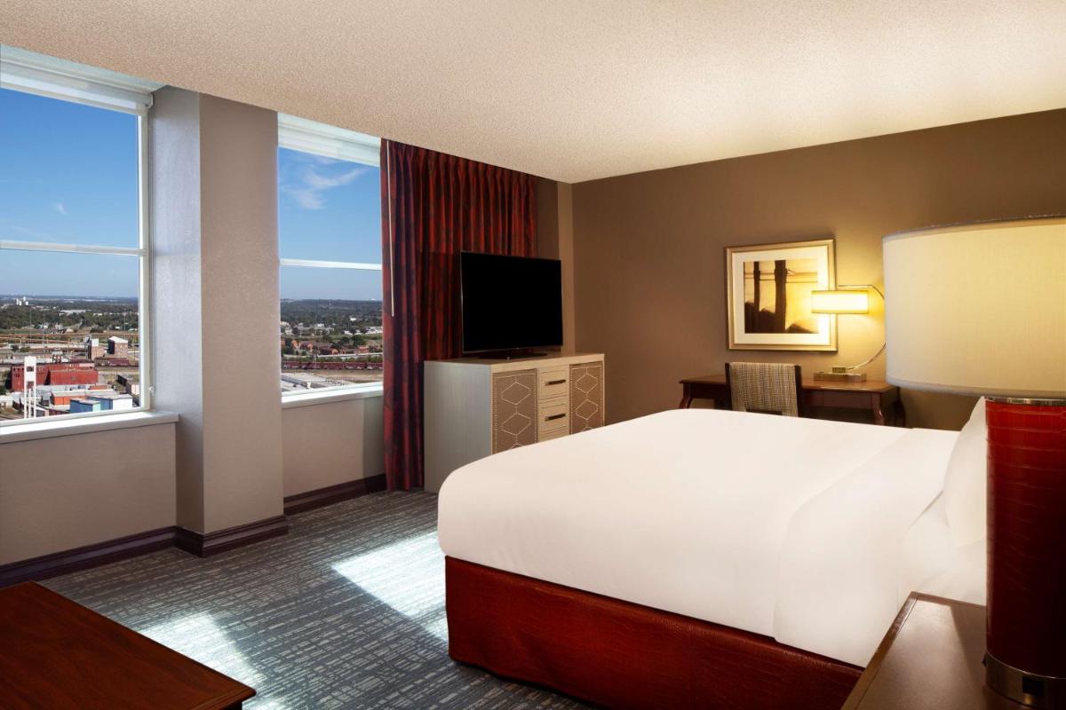 Hilton Fort Worth - image 3