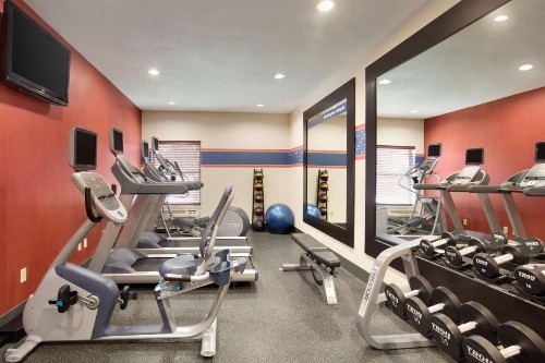 Hampton Inn Fort Worth Southwest Cityview - image 10