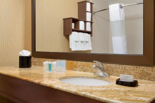 Hampton Inn Fort Worth Southwest Cityview - image 16