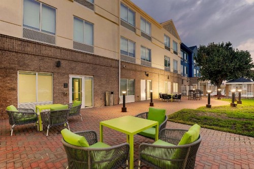 Hilton Garden Inn Fort Worth/Fossil Creek - image 38