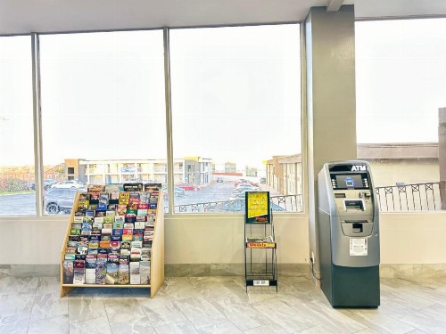 Stay Express Hotel - image 10