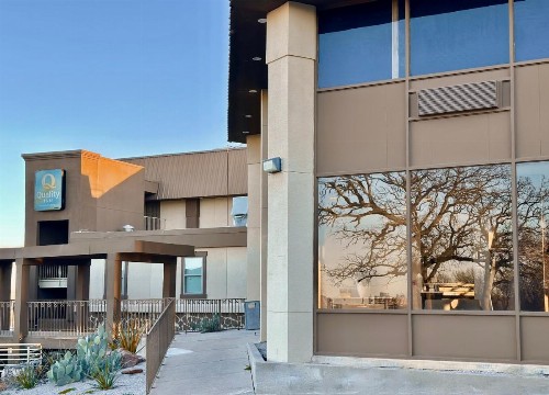 Stay Express Hotel - image 9