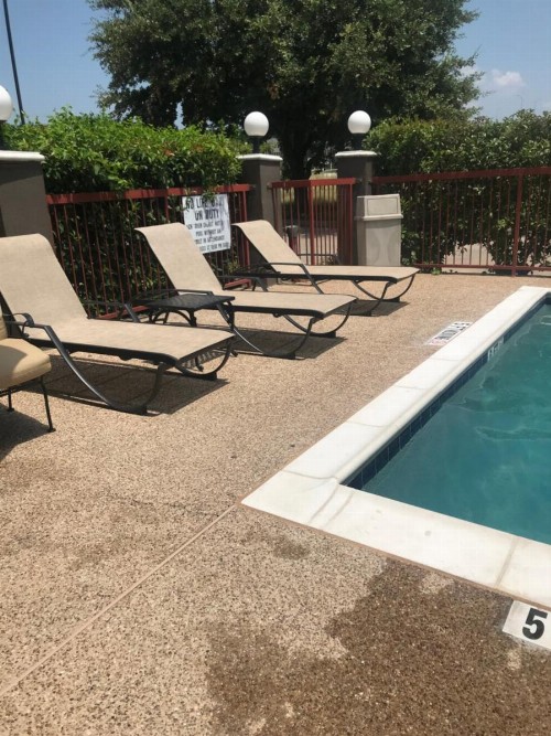 Country Inn & Suites by Radisson Fort Worth TX - image 4