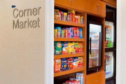 Fairfield Inn & Suites Fort Worth University Drive - image 16