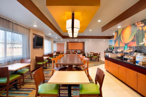 Fairfield Inn & Suites Fort Worth University Drive - image 20